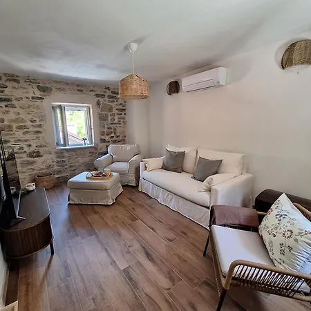 Stone House Gazda * Omiš