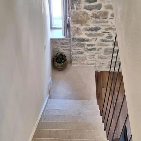 Stone House Gazda * Omiš