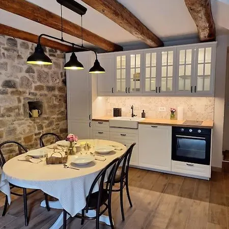Stone House Gazda * Omiš