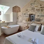 Stone House Gazda Holiday home Omis