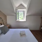 Holiday home Stone House Gazda Omis