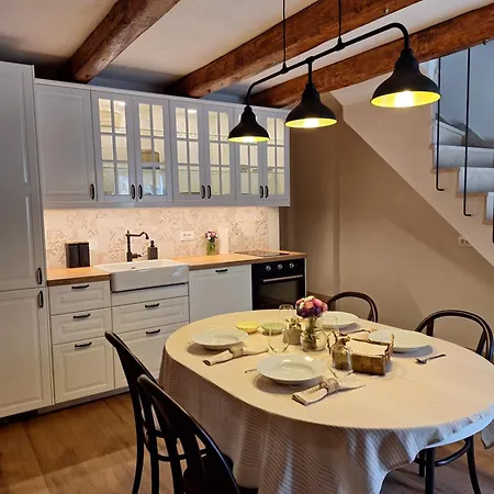 Stone House Gazda Ferienhaus