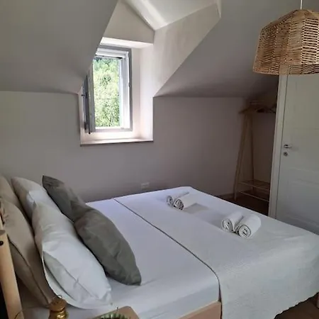 Stone House Gazda *
